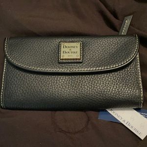 DOONEY AND BURKE WALLET